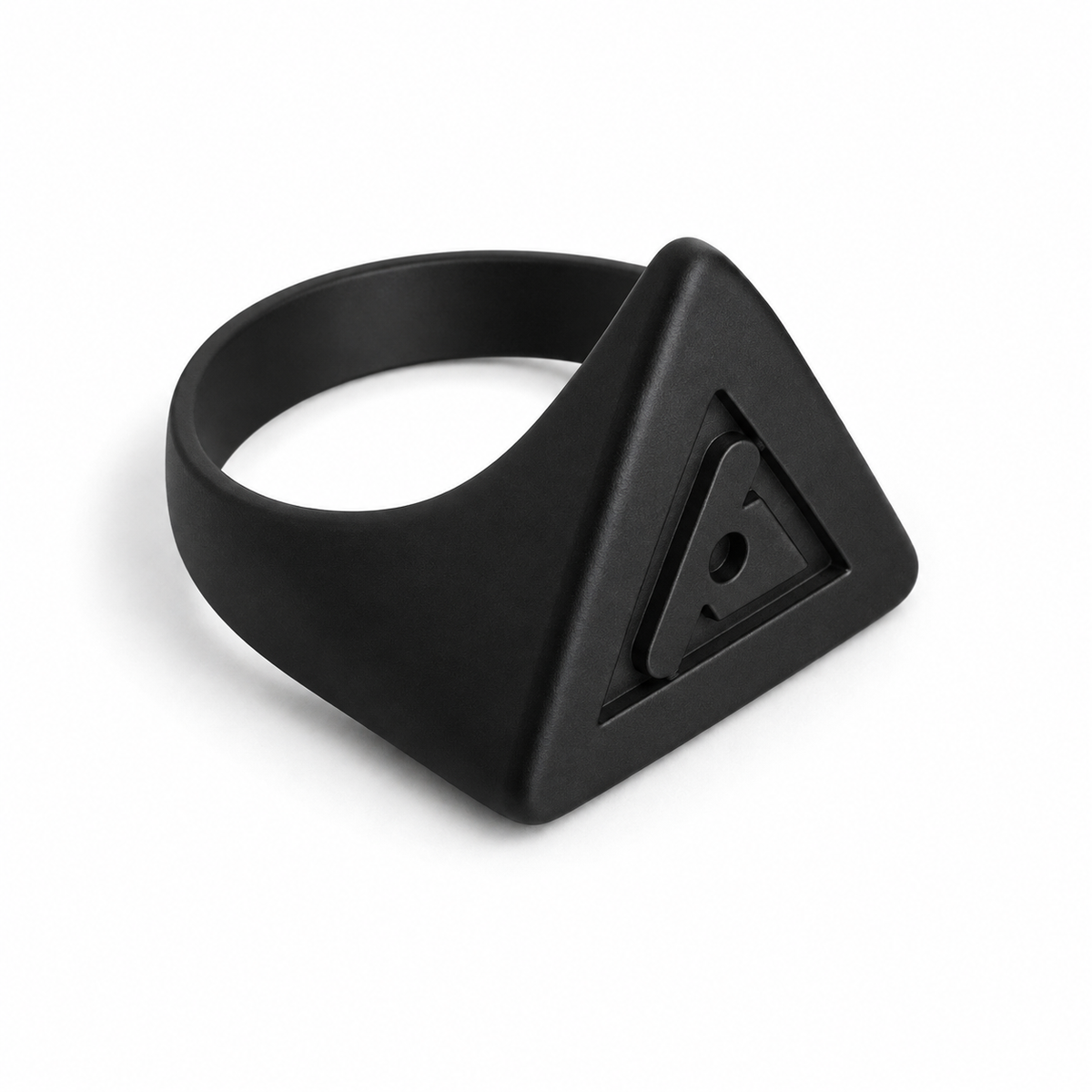 Anillo Triangular Moderno – S203D117
